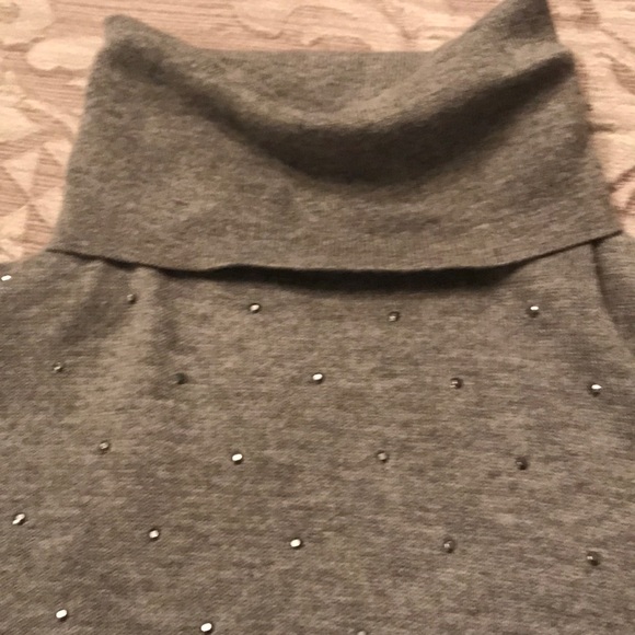 Turtleneck sweater - Picture 3 of 4